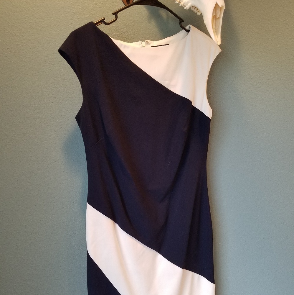 Super hot sleeveless dress
